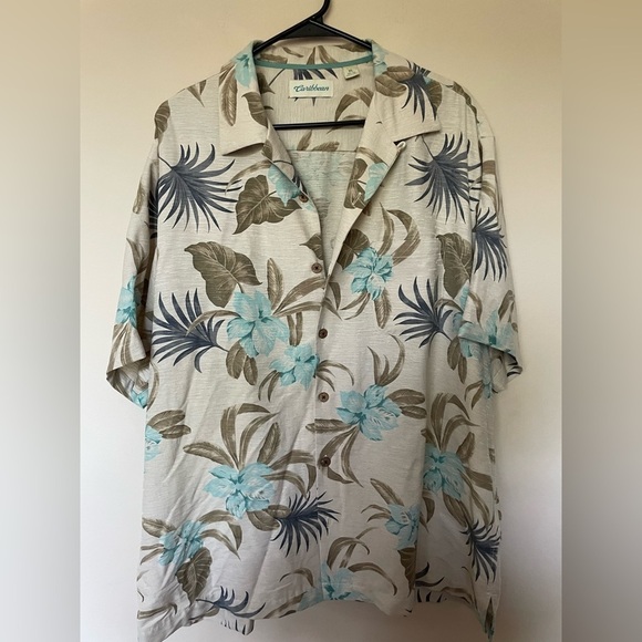 Caribbean Mens Aqua Blue Floral Print Short Sleeve Hawaiian Silk Shirt - Picture 3 of 7